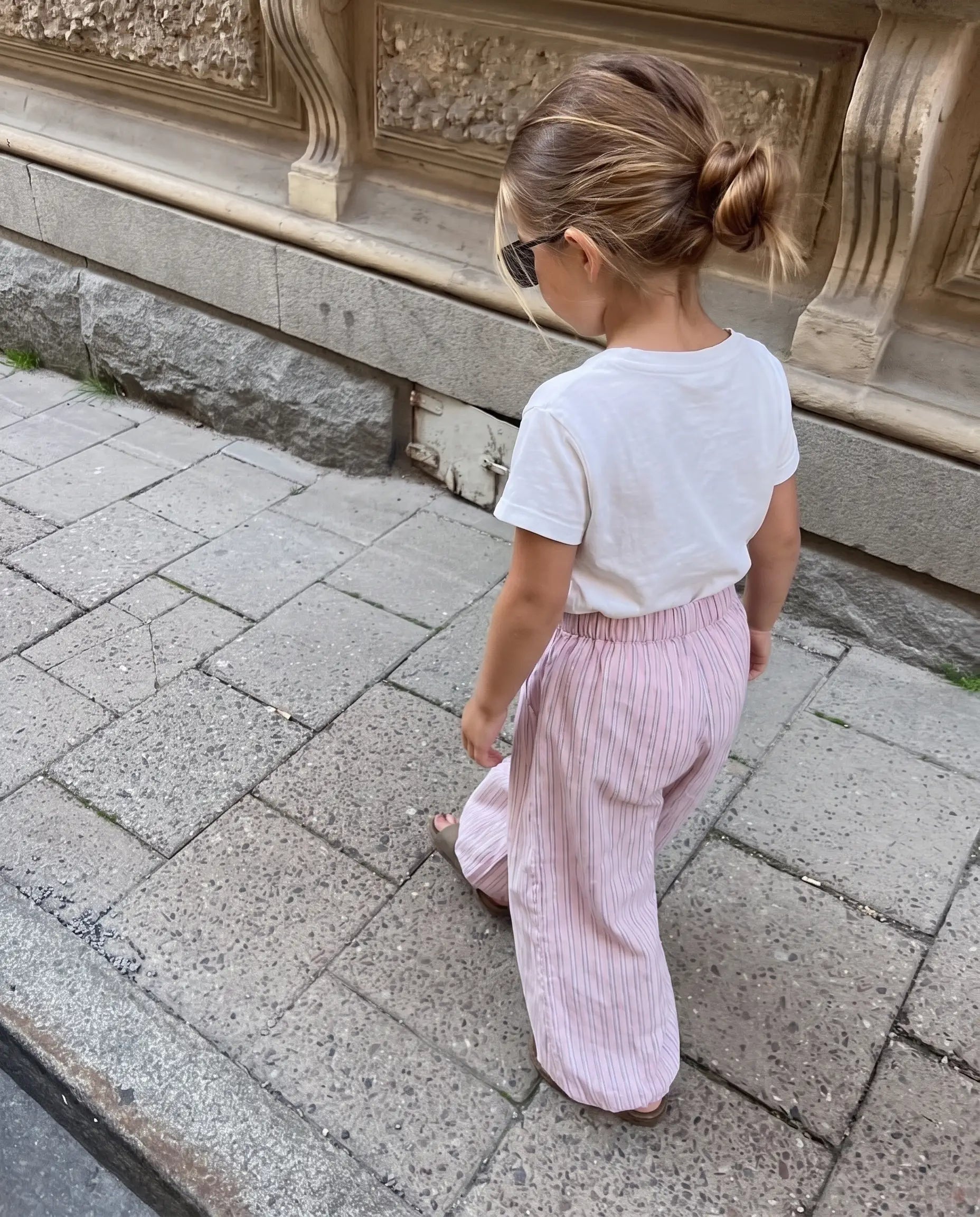 ai striped-bloomer-pants__girl_ref